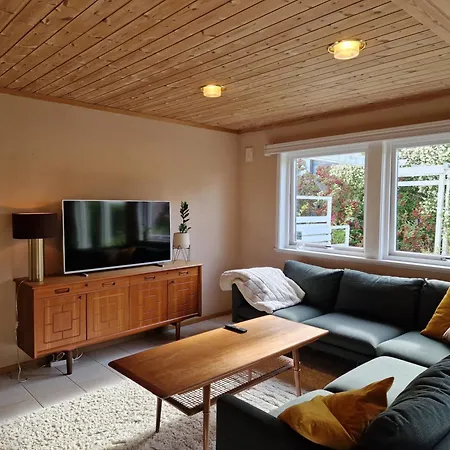 Hus Ved Ringshaugstranda Holiday home Tonsberg