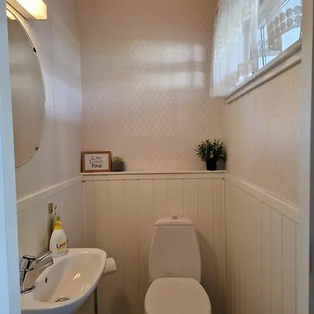 度假居 Hus Ved Ringshaugstranda 滕斯贝格